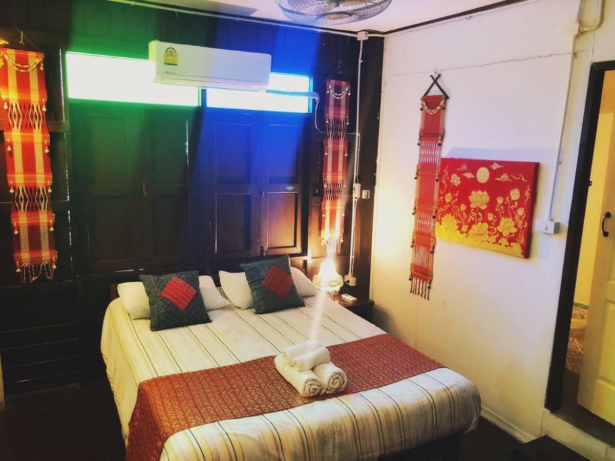 Hotel Baan Khun Krub à Chiang Mai Extérieur photo