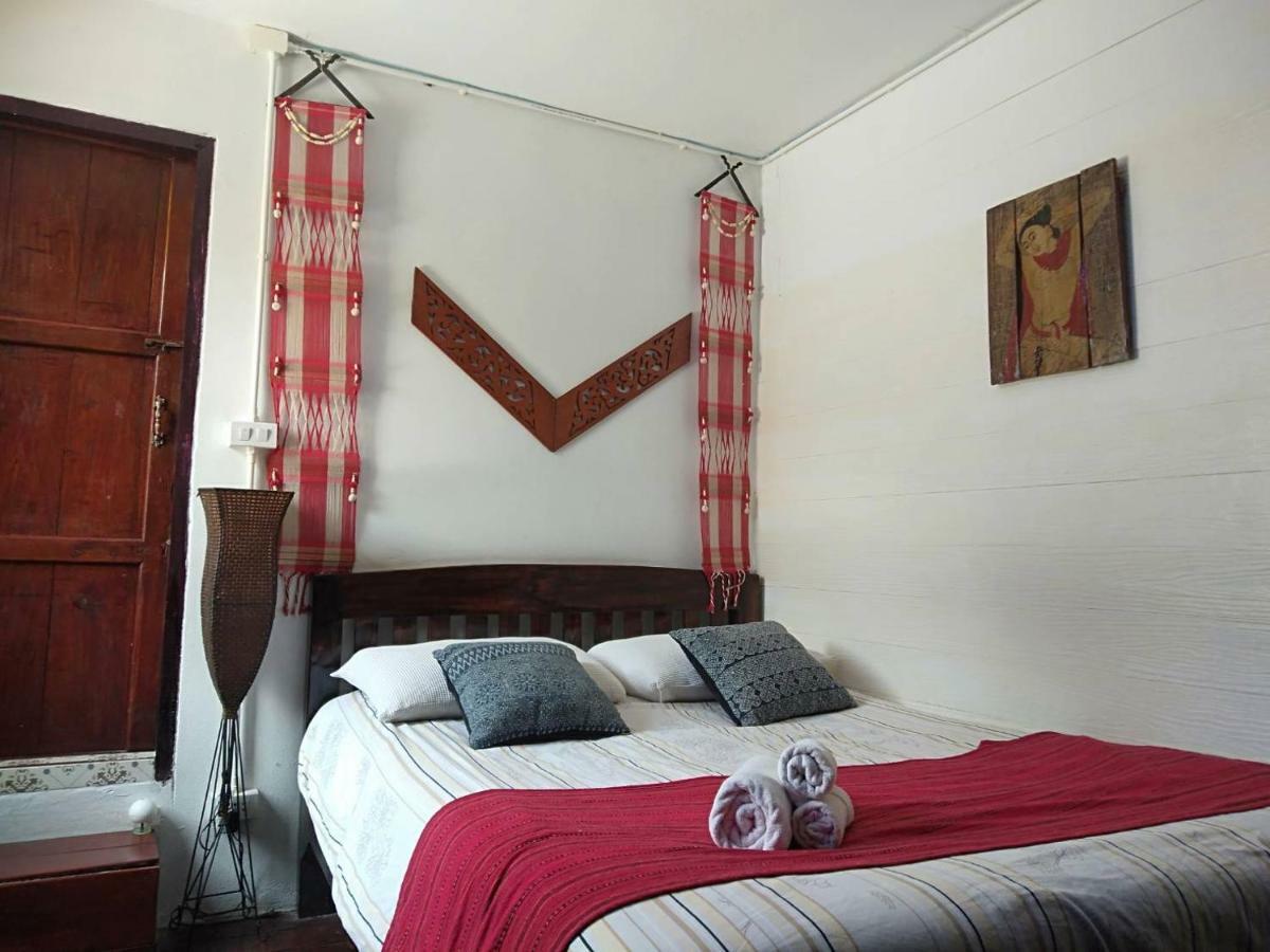 Hotel Baan Khun Krub à Chiang Mai Extérieur photo